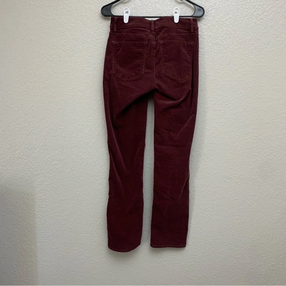 Loft Women’s‎ Red Wine Curvy Straight Corduroy Pants Size 26